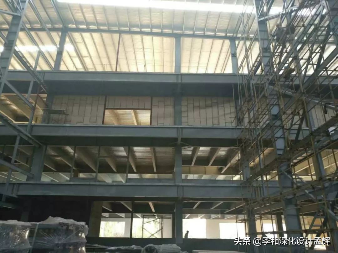轻钢龙骨隔墙施工工艺_龙骨隔断墙怎么安装_板材隔墙施工方法